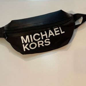 Brand New Michael Kors Fanny Pack Belt Bag